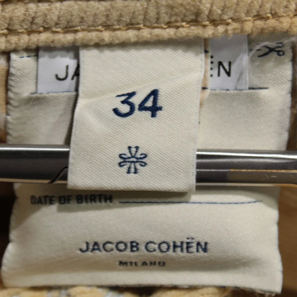 Jacob Cohen NWT 5 Pocket Jean Cut Corduroy Pants Size 34 US Bard in Yellow